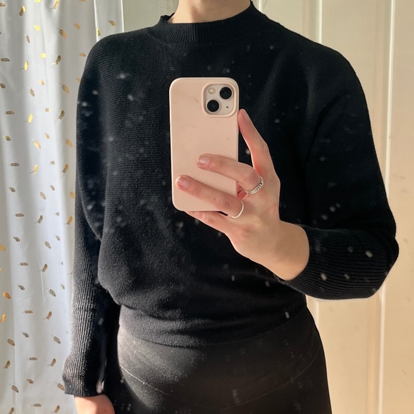 Cute dressy black sweater - Picture 4 of 4